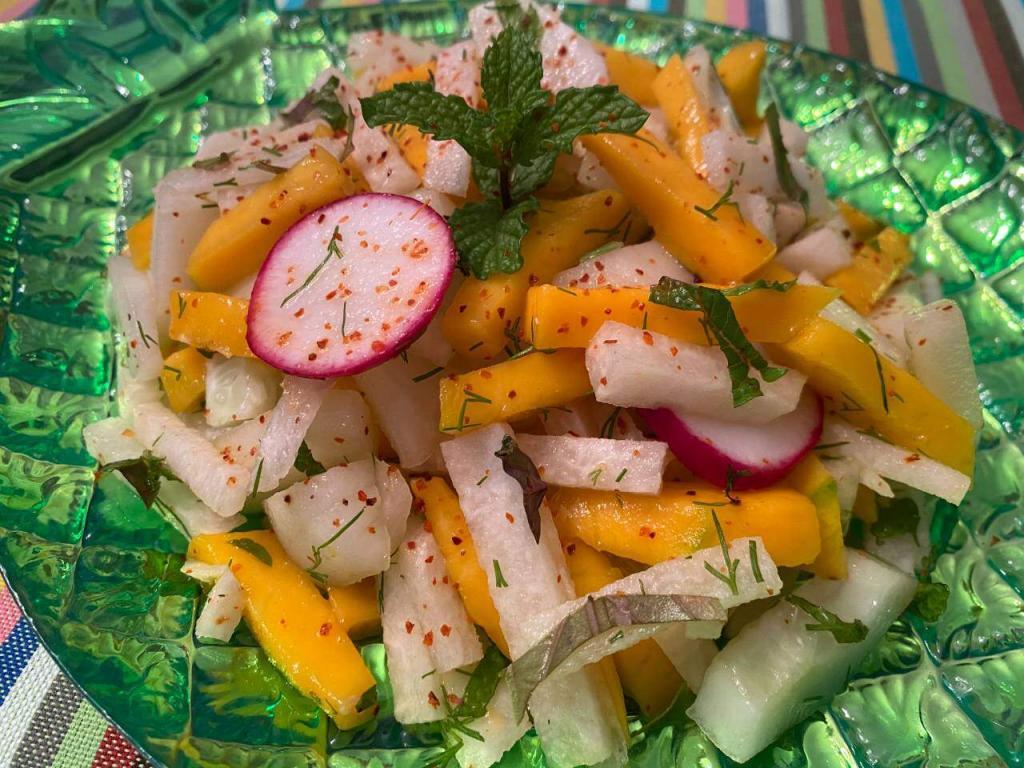 Mango Jicama Salad light healthy refreshing lemon mint honey dressing