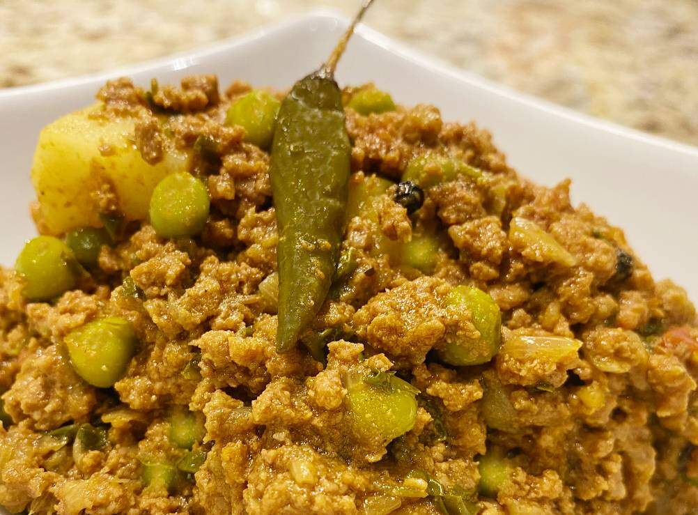 Aloo matar kheema curry ground beef recipe sloppy joe