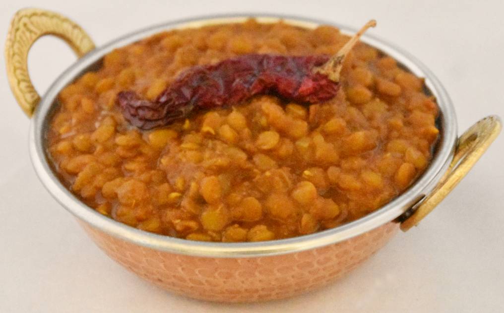 Whole brown masoor dal