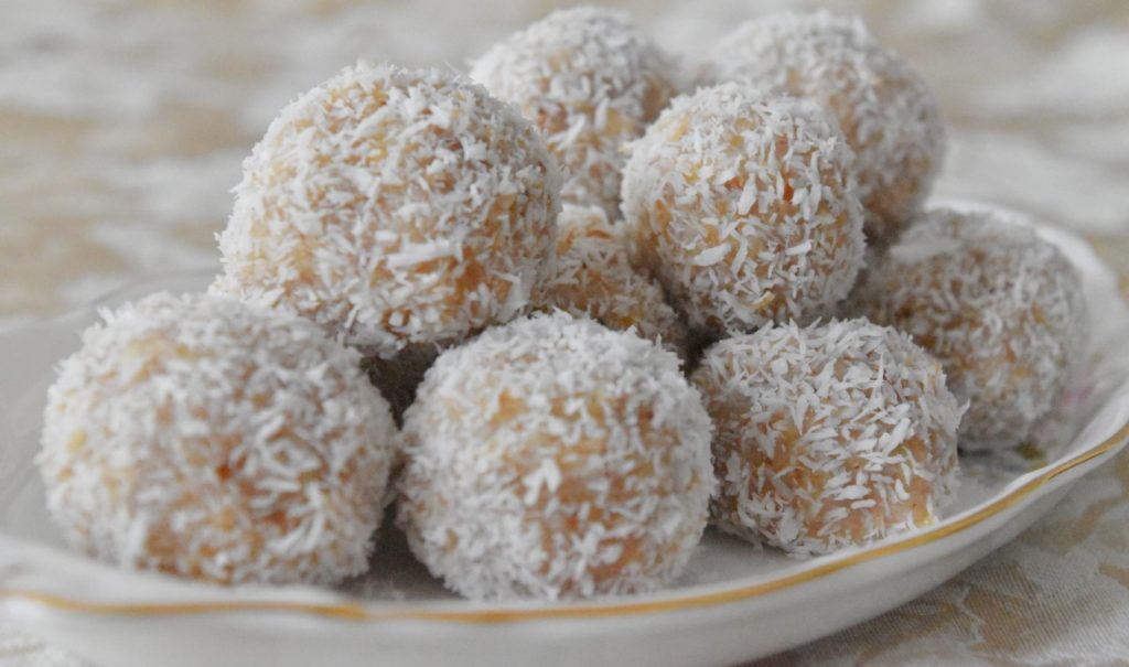 Seviyaan Ladoo dessert